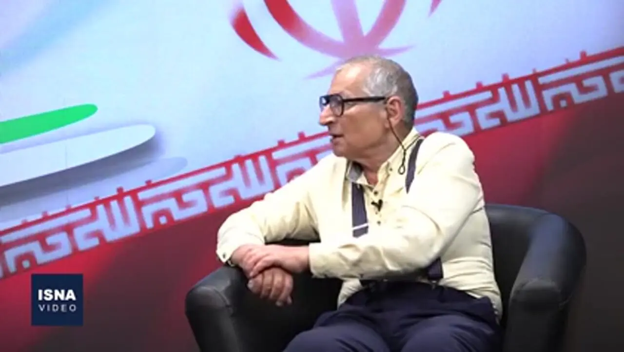 زیباکلام: اگر جنگ شود، داوطلب می‌شوم / هیچ کشوری نمی‌تواند درباره توان موشکی ما تصمیم بگیرد + فیلم